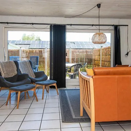 10 Person In Rsted Orsted (Midtjylland)