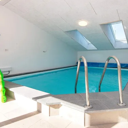 10 Person In Rsted * Orsted (Midtjylland)